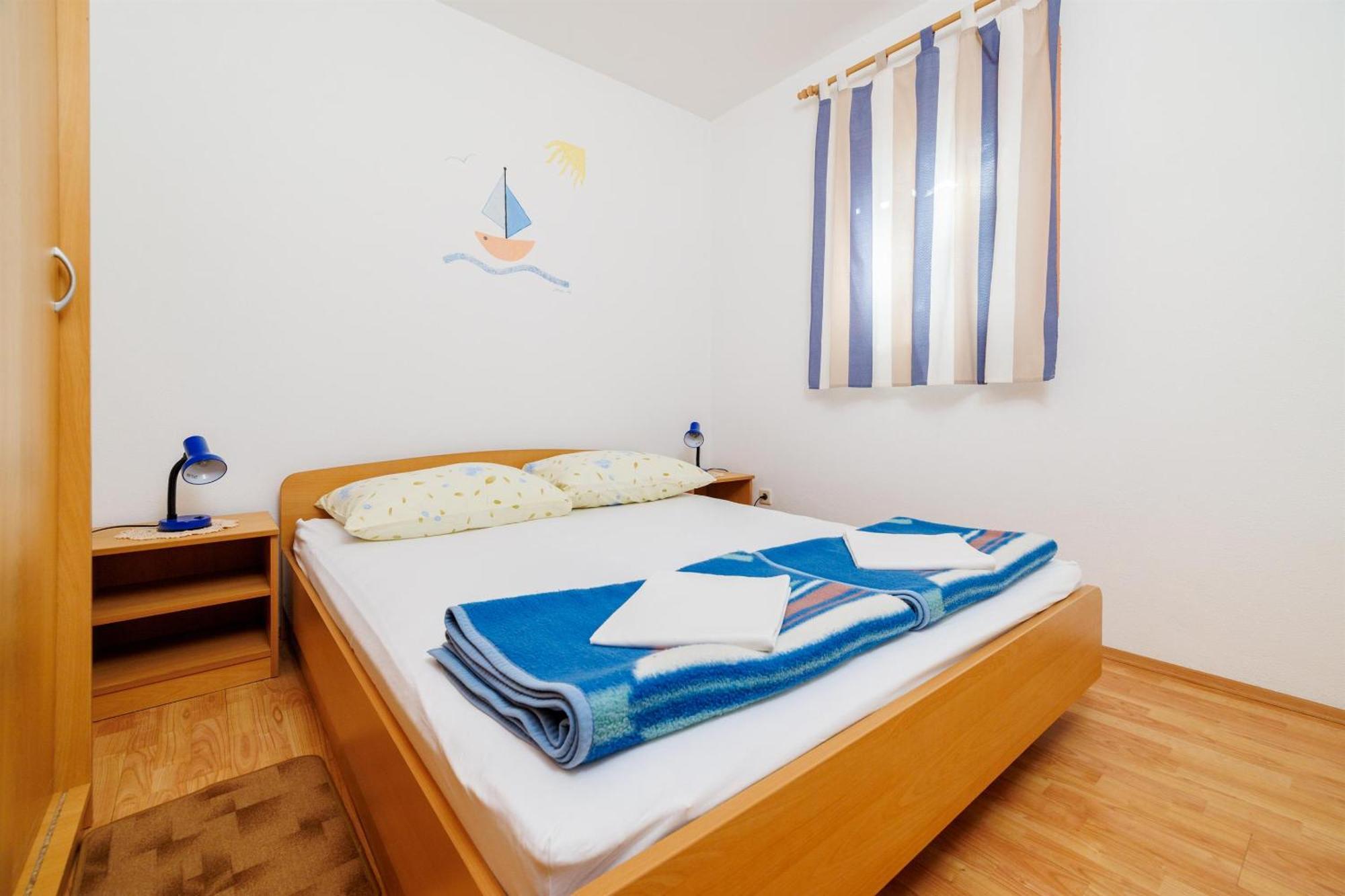 Apartment Julija Povile Esterno foto