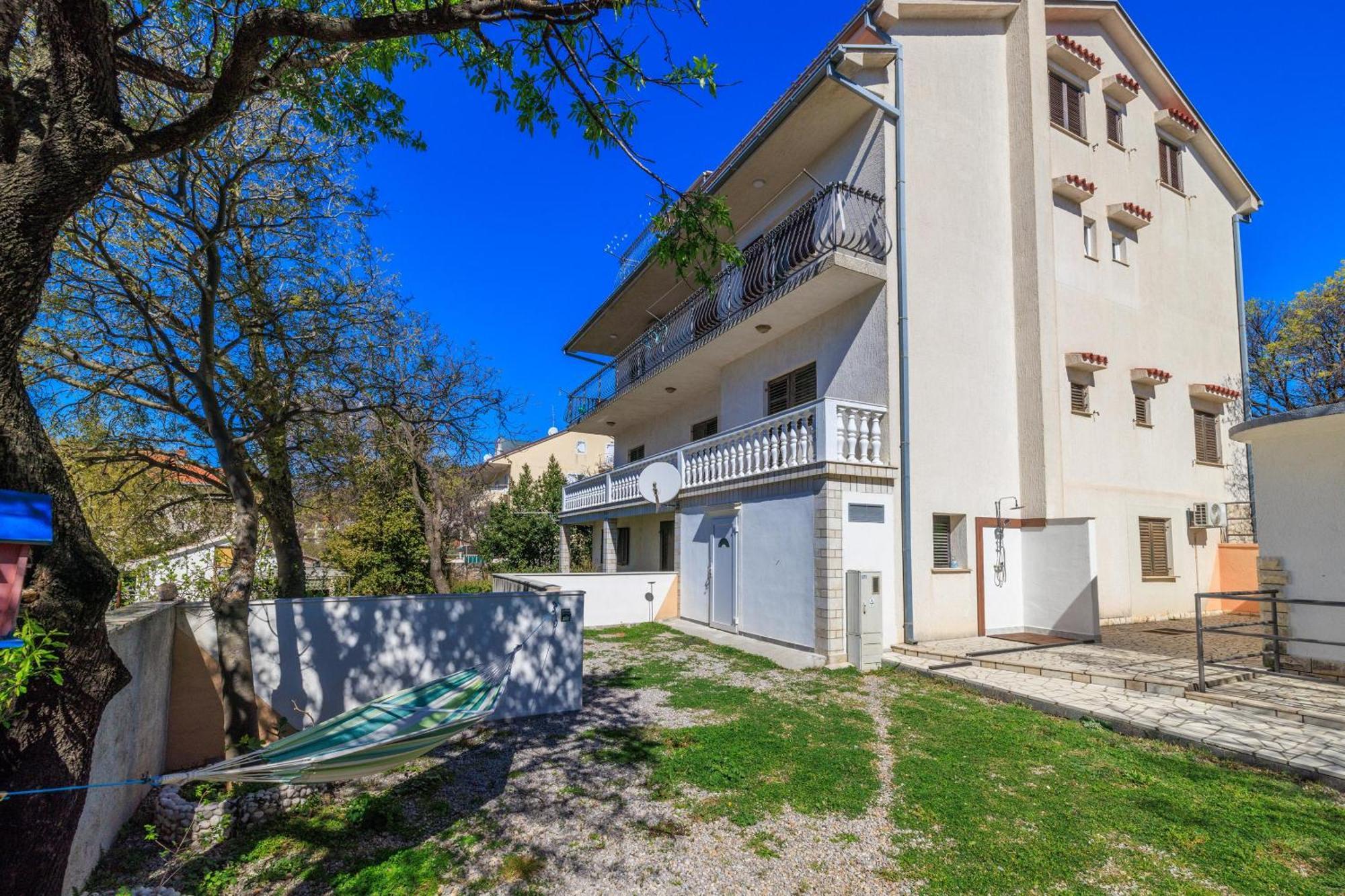 Apartment Julija Povile Esterno foto